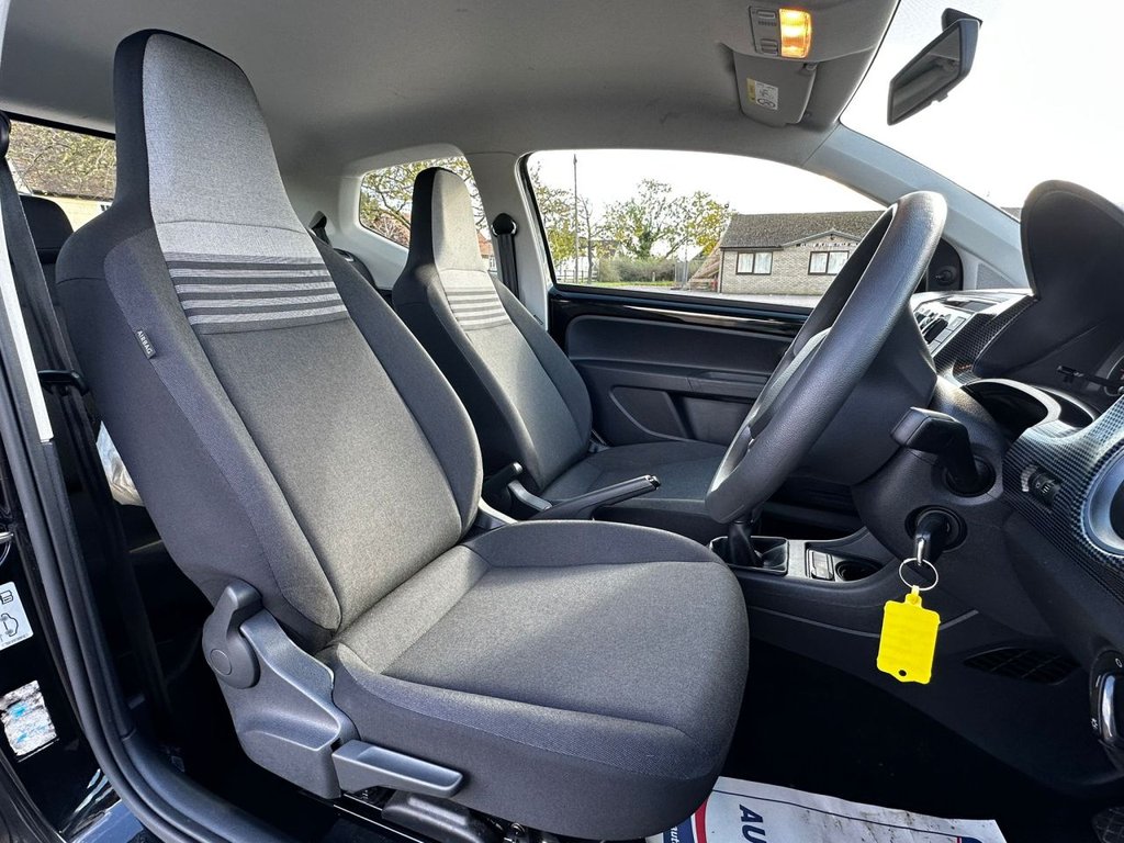 Used Volkswagen up! 2017 for sale - 76203035: Photo 23