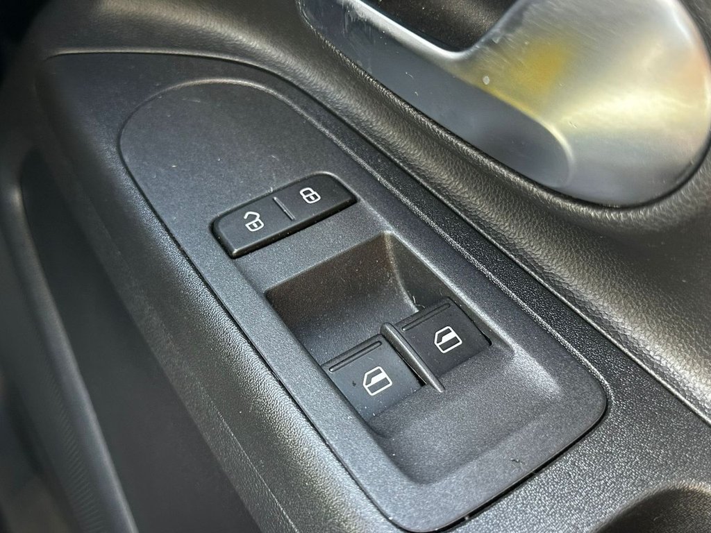 Used Volkswagen up! 2017 for sale - 76203035: Photo 25