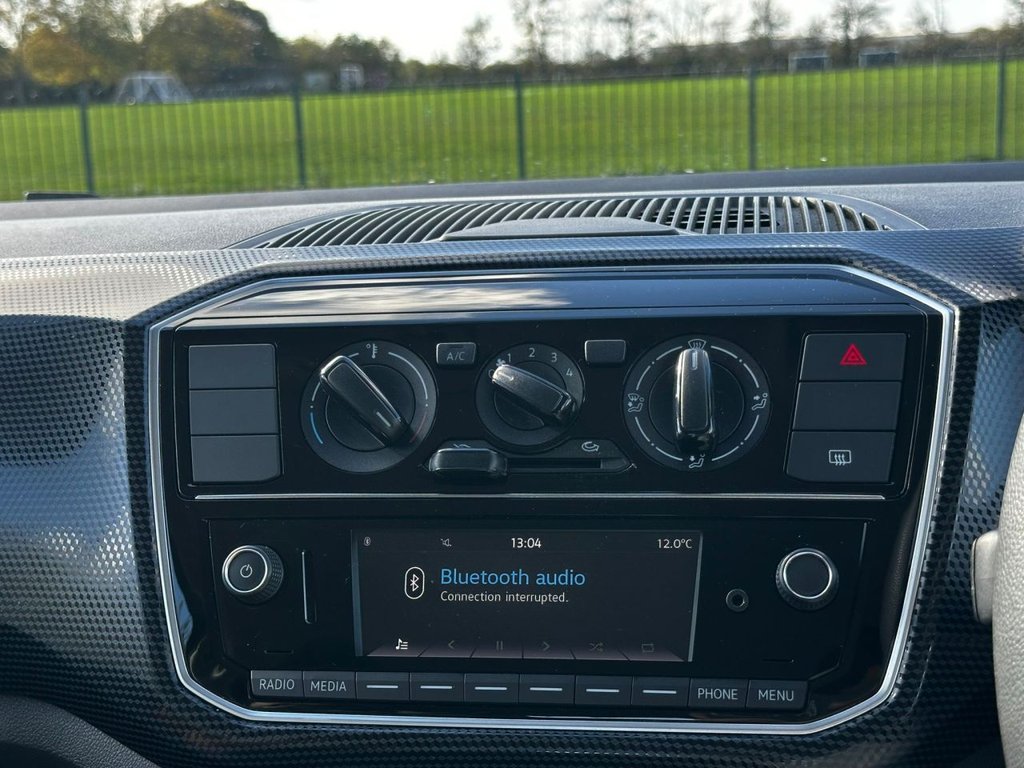 Used Volkswagen up! 2017 for sale - 76203035: Photo 31