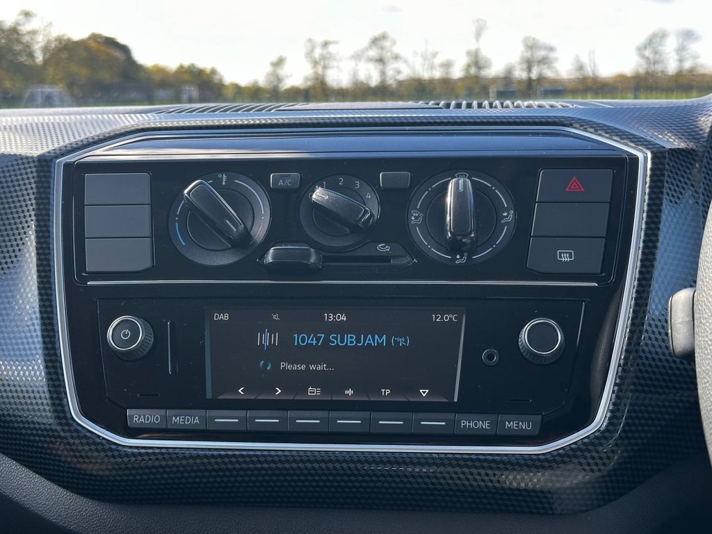 Used Volkswagen up! 2017 for sale - 76203035: Photo 32