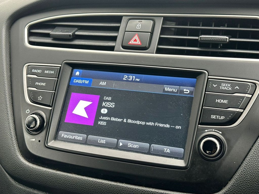 Used Hyundai i20 2019 for sale - 77668912: Photo 34