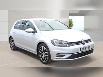 Used Volkswagen Golf 2019 for sale - 79266000: Photo
