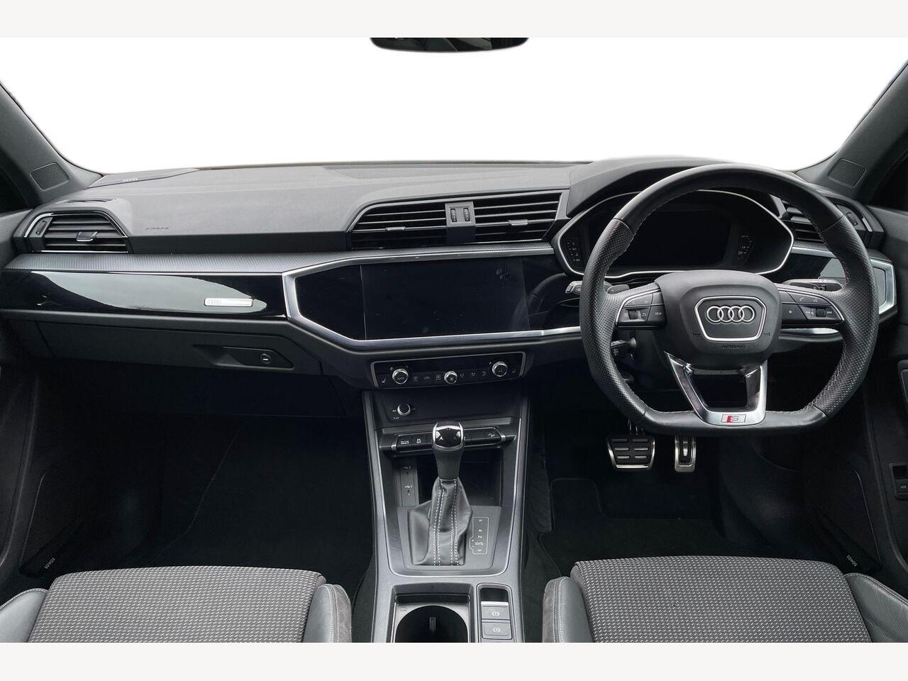 Used Audi Q3 2022 for sale - 76675062: Photo 9