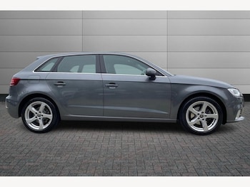 Used Audi A3 2018 for sale - 76298825: Photo