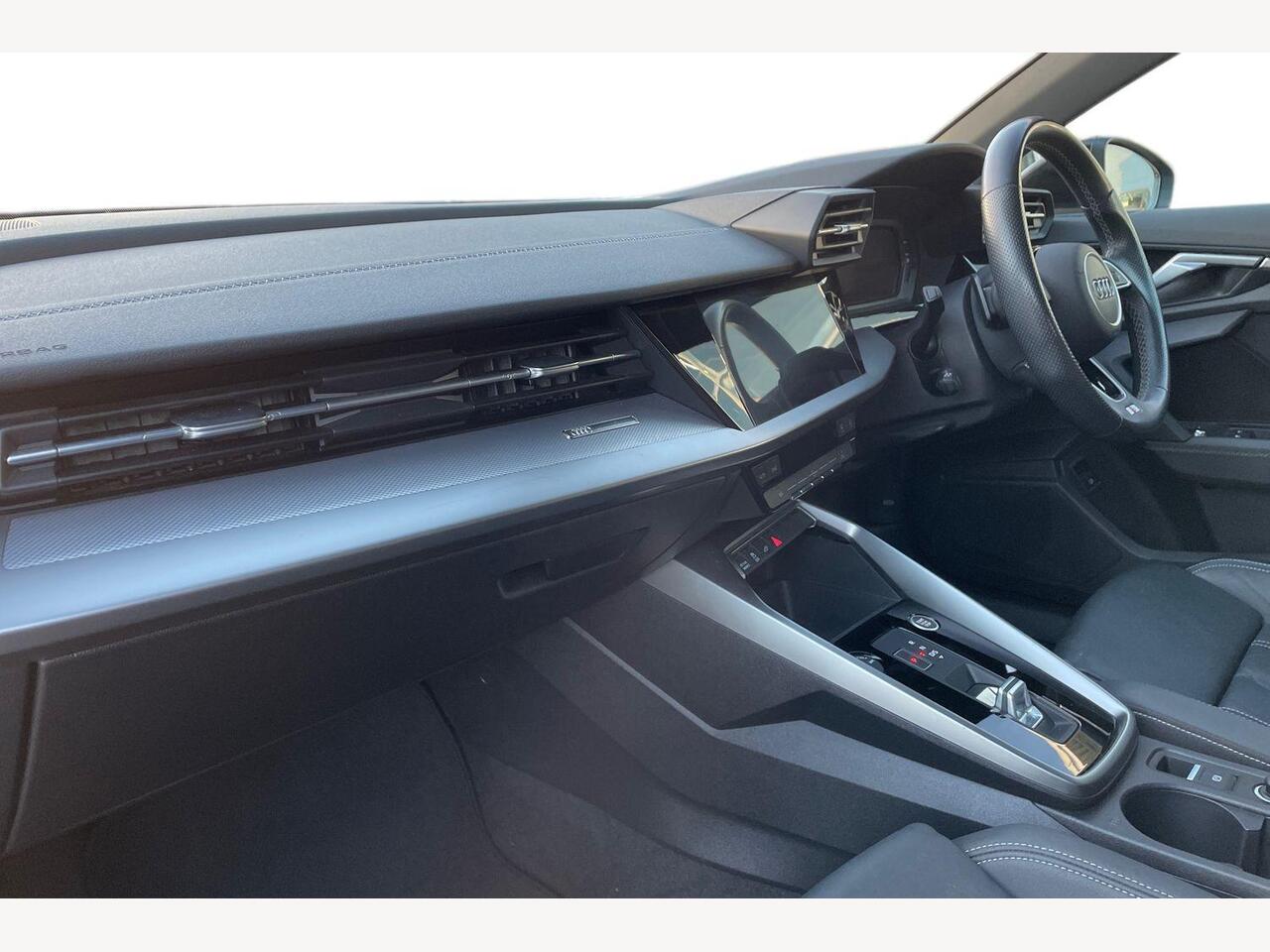 Used Audi A3 2021 for sale - 76673943: Photo 2