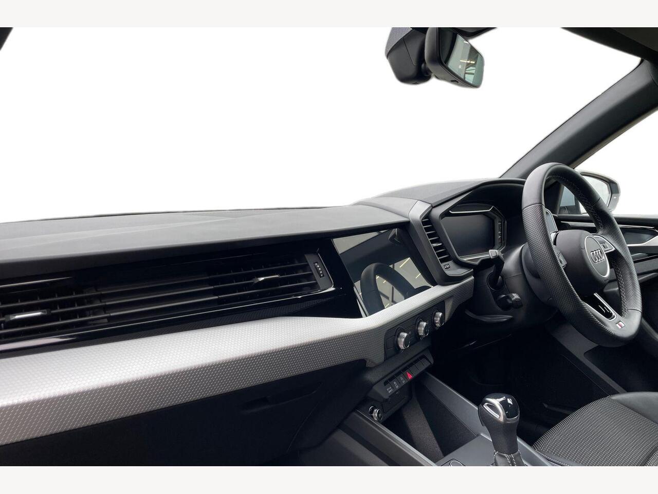 Used Audi A1 2024 for sale - 78144671: Photo 2