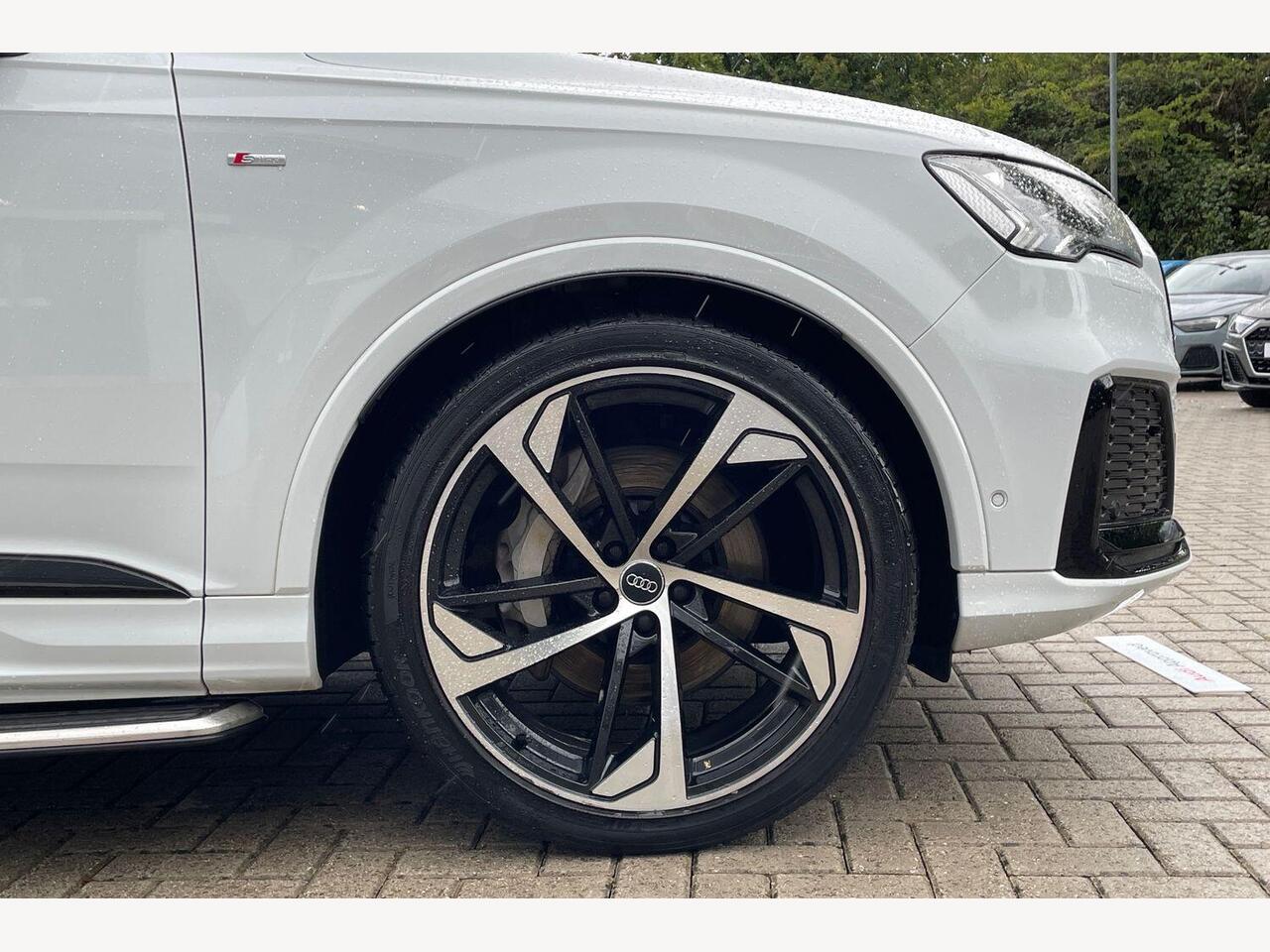 Used Audi Q7 2020 for sale - 76772853: Photo 15