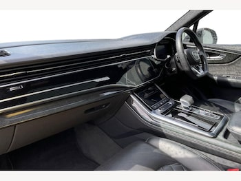 Used Audi Q7 2020 for sale - 76772853: Photo