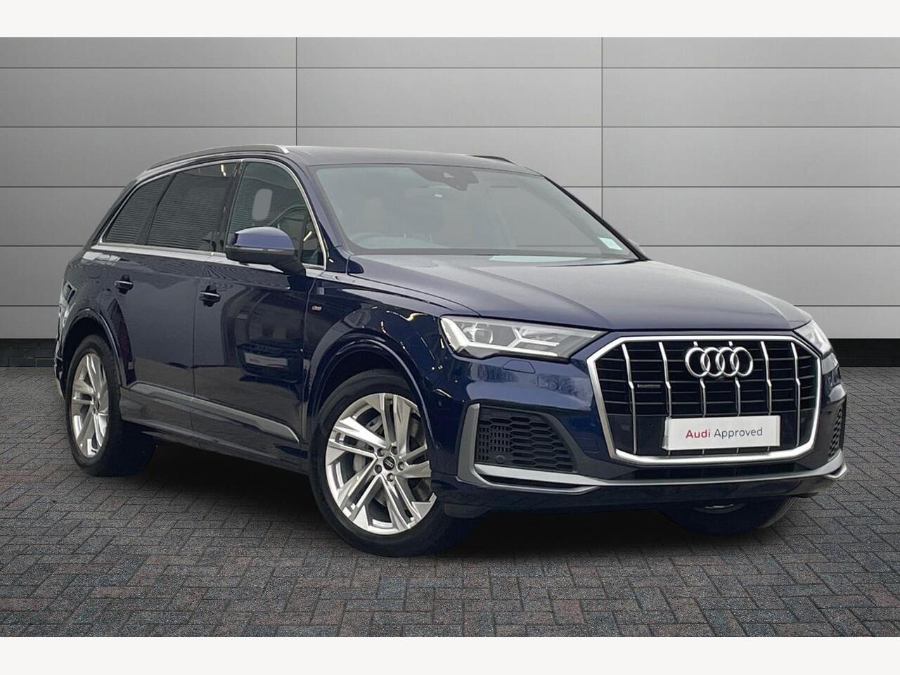 Used Audi Q7 2022 for sale - 76900127: Photo 1