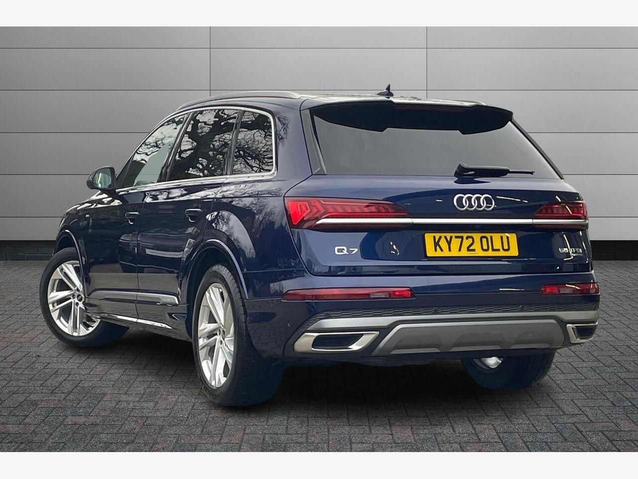 Used Audi Q7 2022 for sale - 76900127: Photo 3