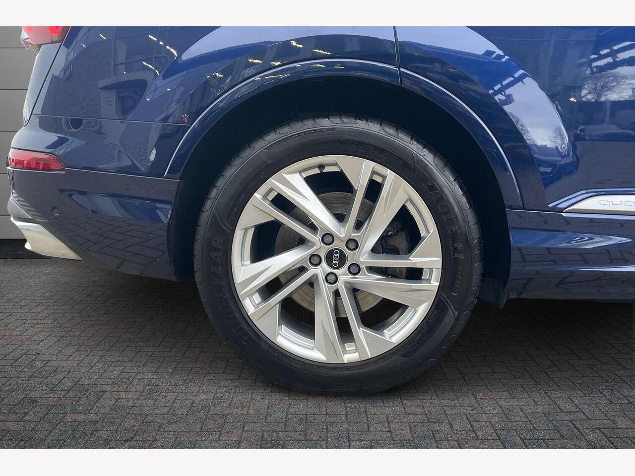 Used Audi Q7 2022 for sale - 76900127: Photo 5