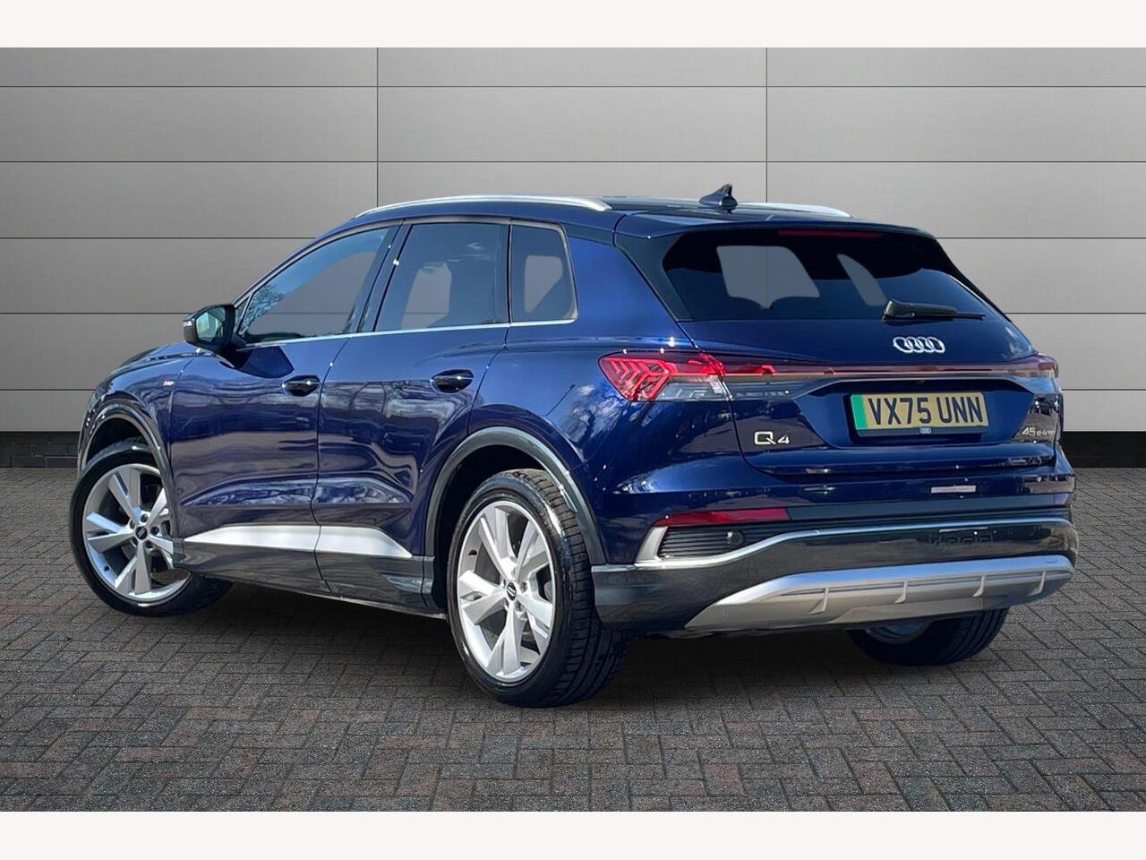 Used Audi Q4 e-tron 2025 for sale - 78169208: Photo 3