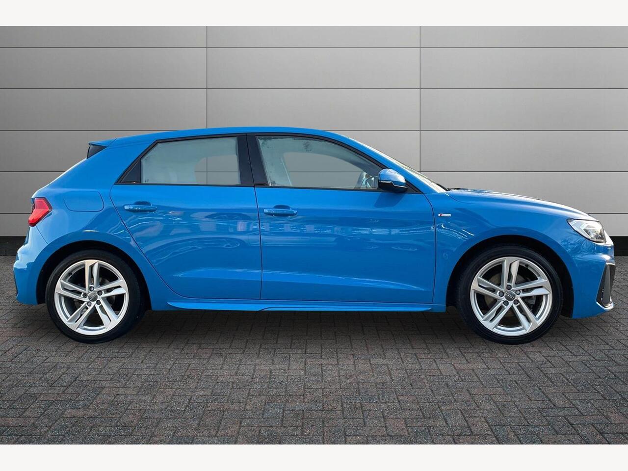 Used Audi A1 2020 for sale - 76954117: Photo 4
