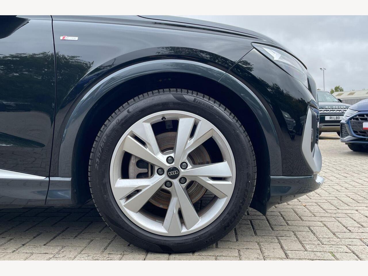 Used Audi Q4 e-tron 2023 for sale - 76676229: Photo 14