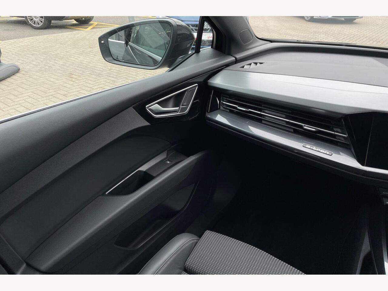 Used Audi Q4 e-tron 2023 for sale - 76676229: Photo 22