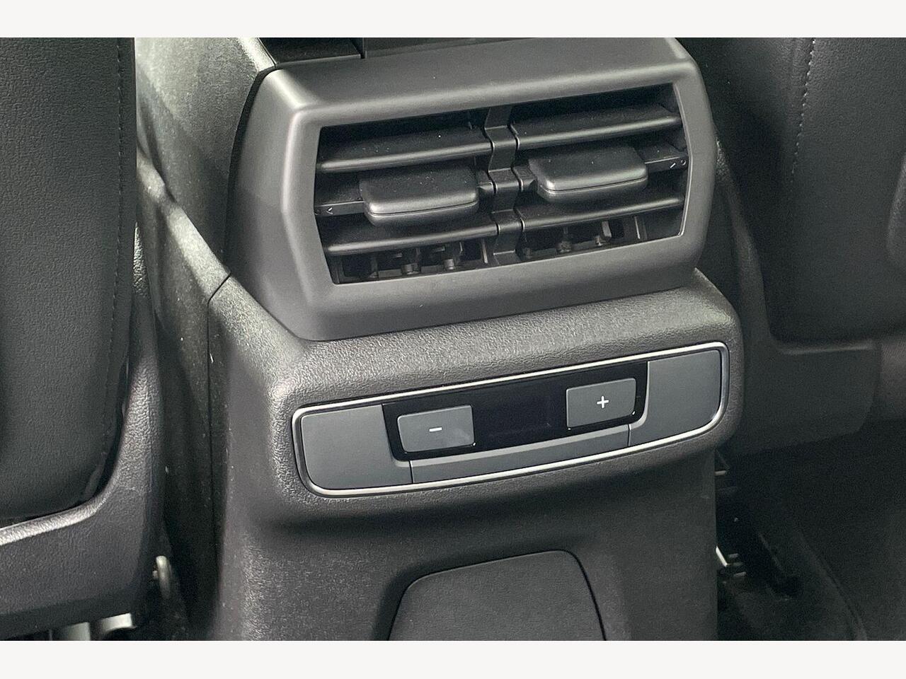 Used Audi Q4 e-tron 2023 for sale - 76676229: Photo 23