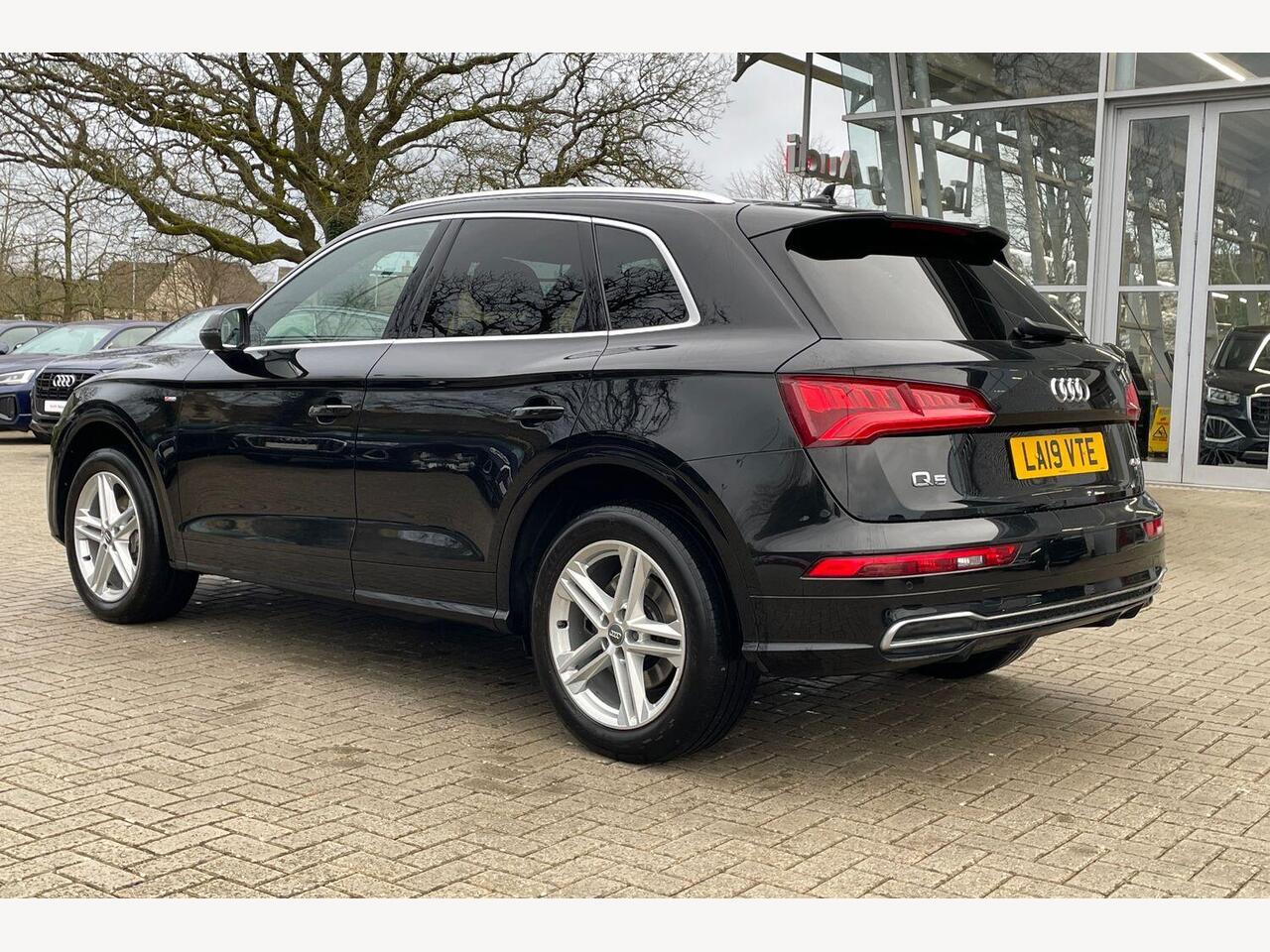Used Audi Q5 2019 for sale - 77910976: Photo 18