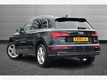 Used Audi Q5 2019 for sale - 77910976: Photo