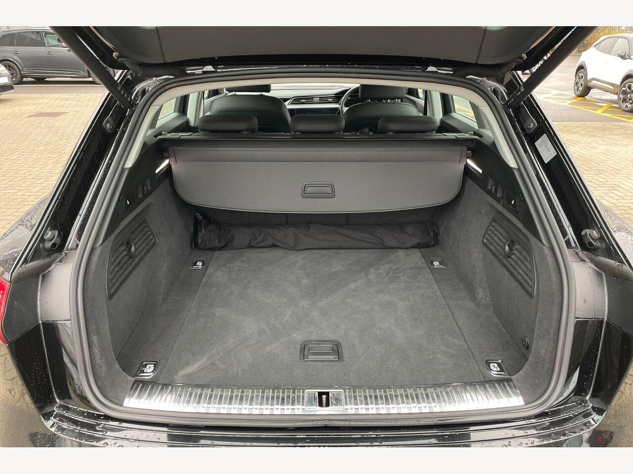 Used Audi e-tron 2021 for sale - 77634467: Photo 12