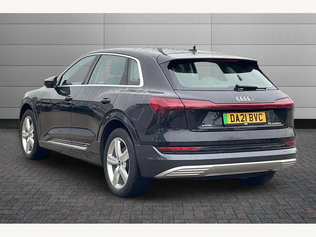 Used Audi e-tron 2021 for sale - 77634467: Photo 3