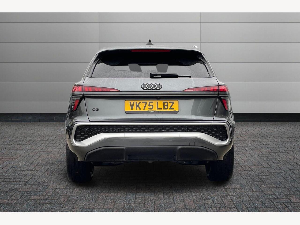 Used Audi Q3 2025 for sale - 77457672: Photo 11