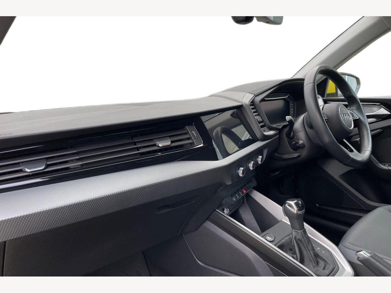 Used Audi A1 2023 for sale - 77910963: Photo 2