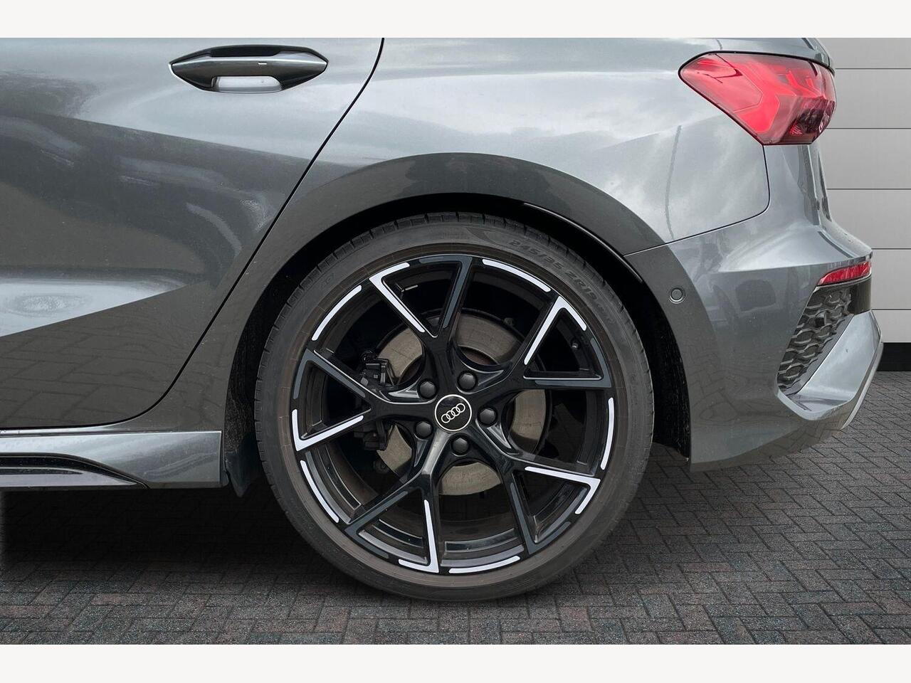 Used Audi RS3 2022 for sale - 77910922: Photo 5