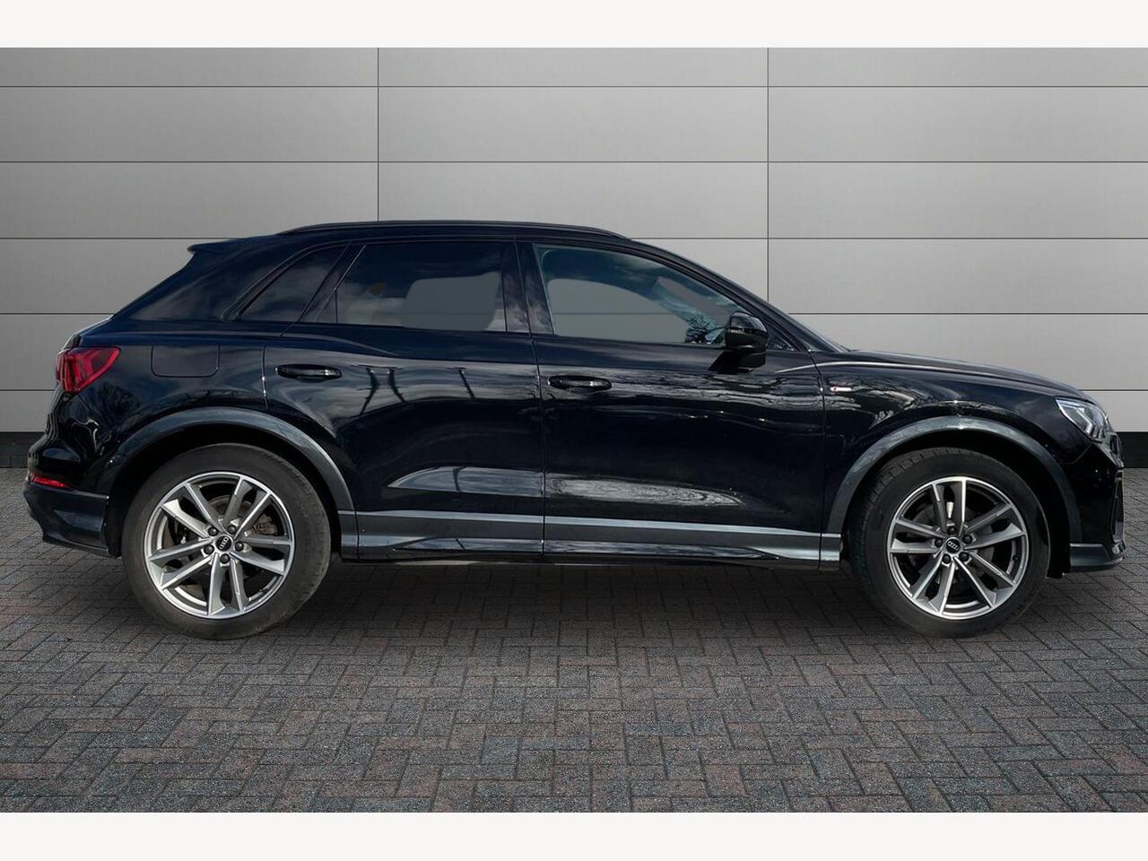 Used Audi Q3 2022 for sale - 78169176: Photo 4