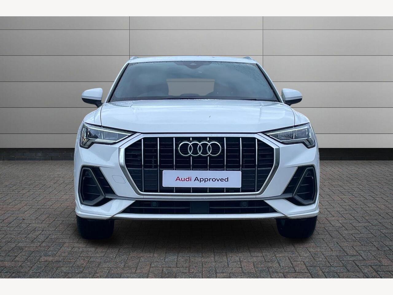 Used Audi Q3 2020 for sale - 76867089: Photo 10