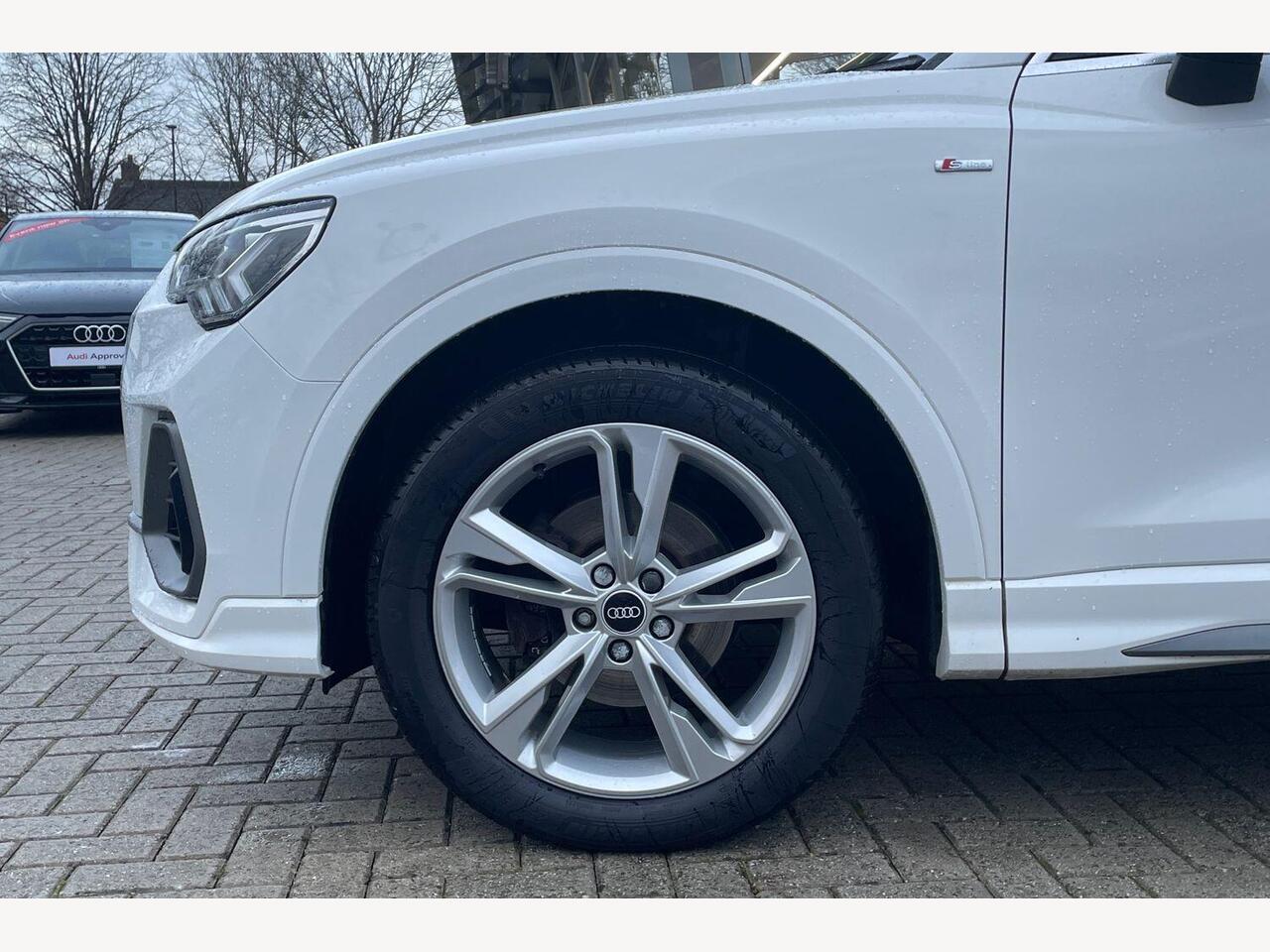 Used Audi Q3 2020 for sale - 76867089: Photo 16