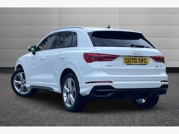 Used Audi Q3 2020 for sale - 76867089: Photo