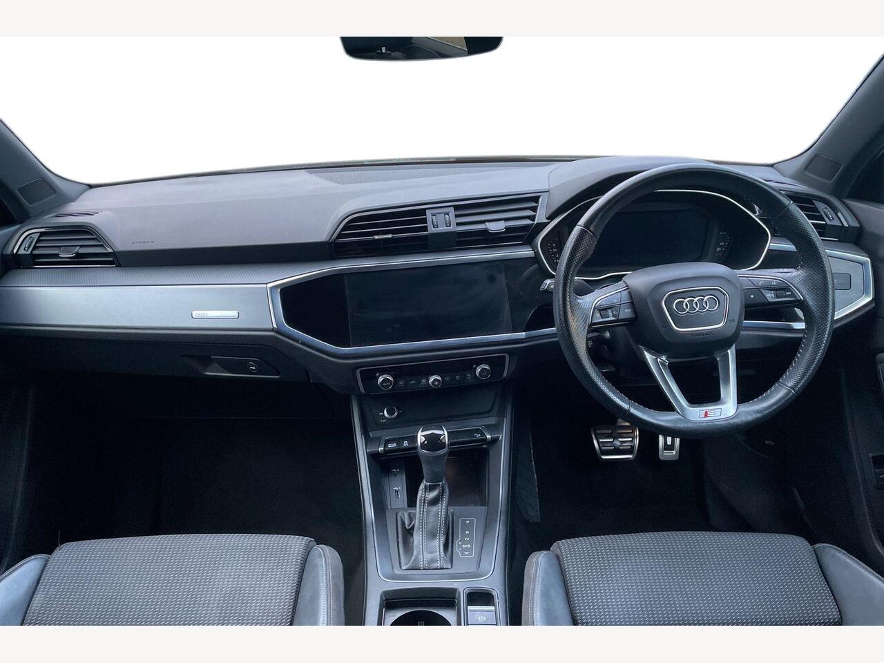 Used Audi Q3 2020 for sale - 76867089: Photo 9
