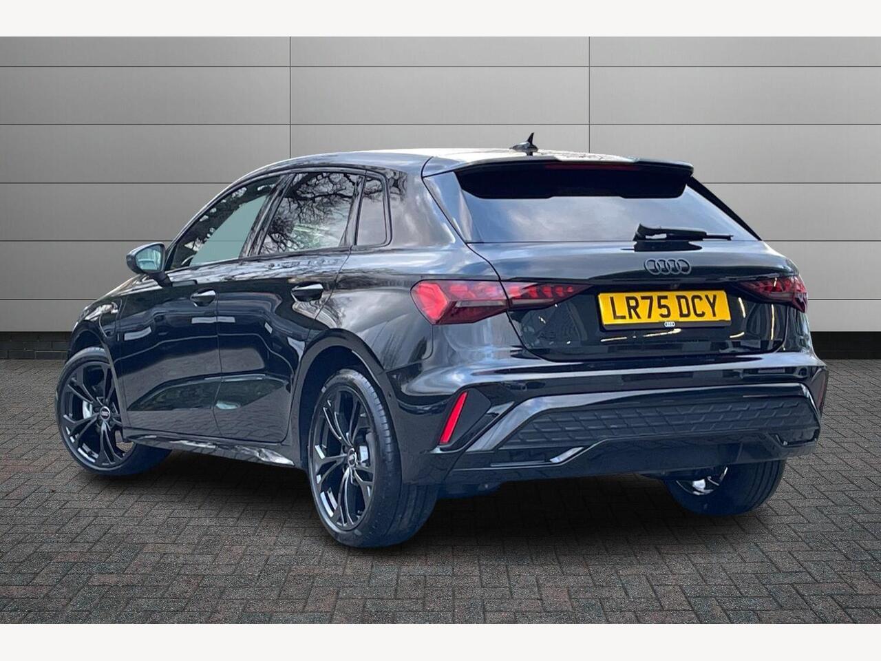 Used Audi A3 2025 for sale - 76914658: Photo 3