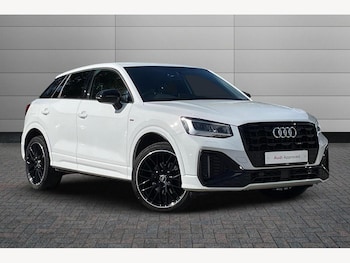 Audi - Q2