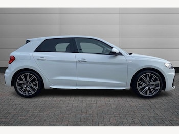 Used Audi A1 2024 for sale - 76677120: Photo