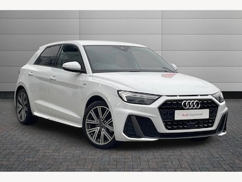Used Audi A1 2024 for sale - 77360402: Photo