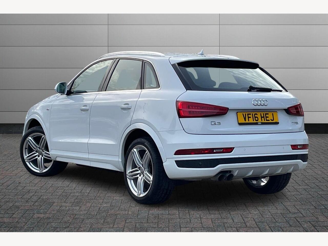 Used Audi Q3 2016 for sale - 77785829: Photo 3