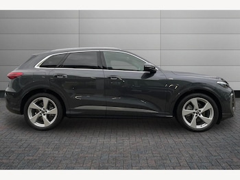 Used Audi Q5 2025 for sale - 78202400: Photo