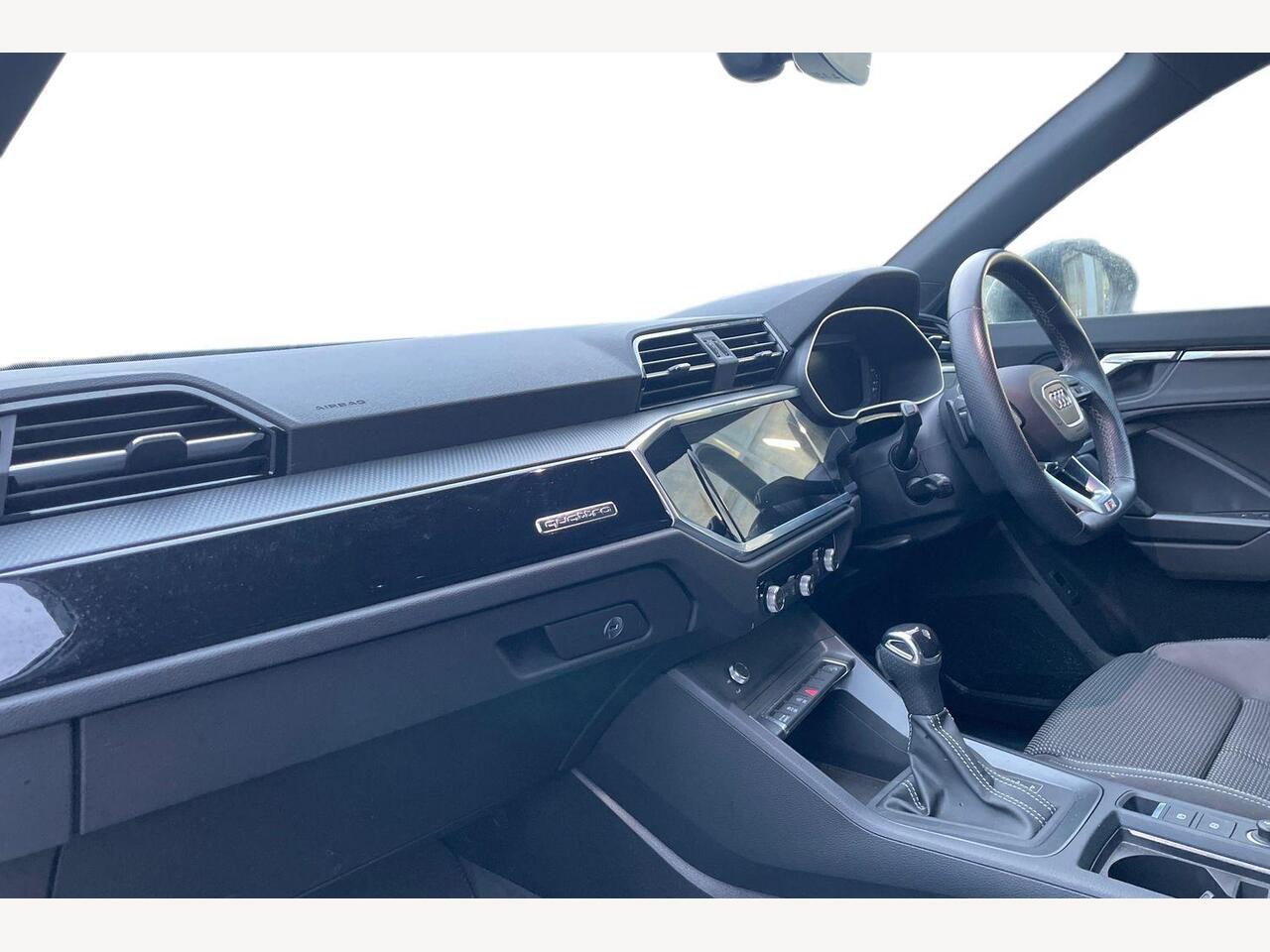 Used Audi Q3 2022 for sale - 76803688: Photo 2