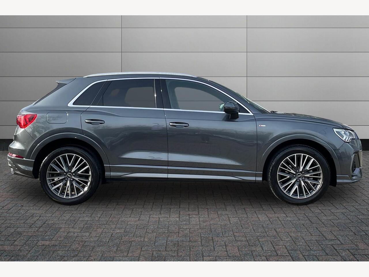 Used Audi Q3 2025 for sale - 78139685: Photo 4