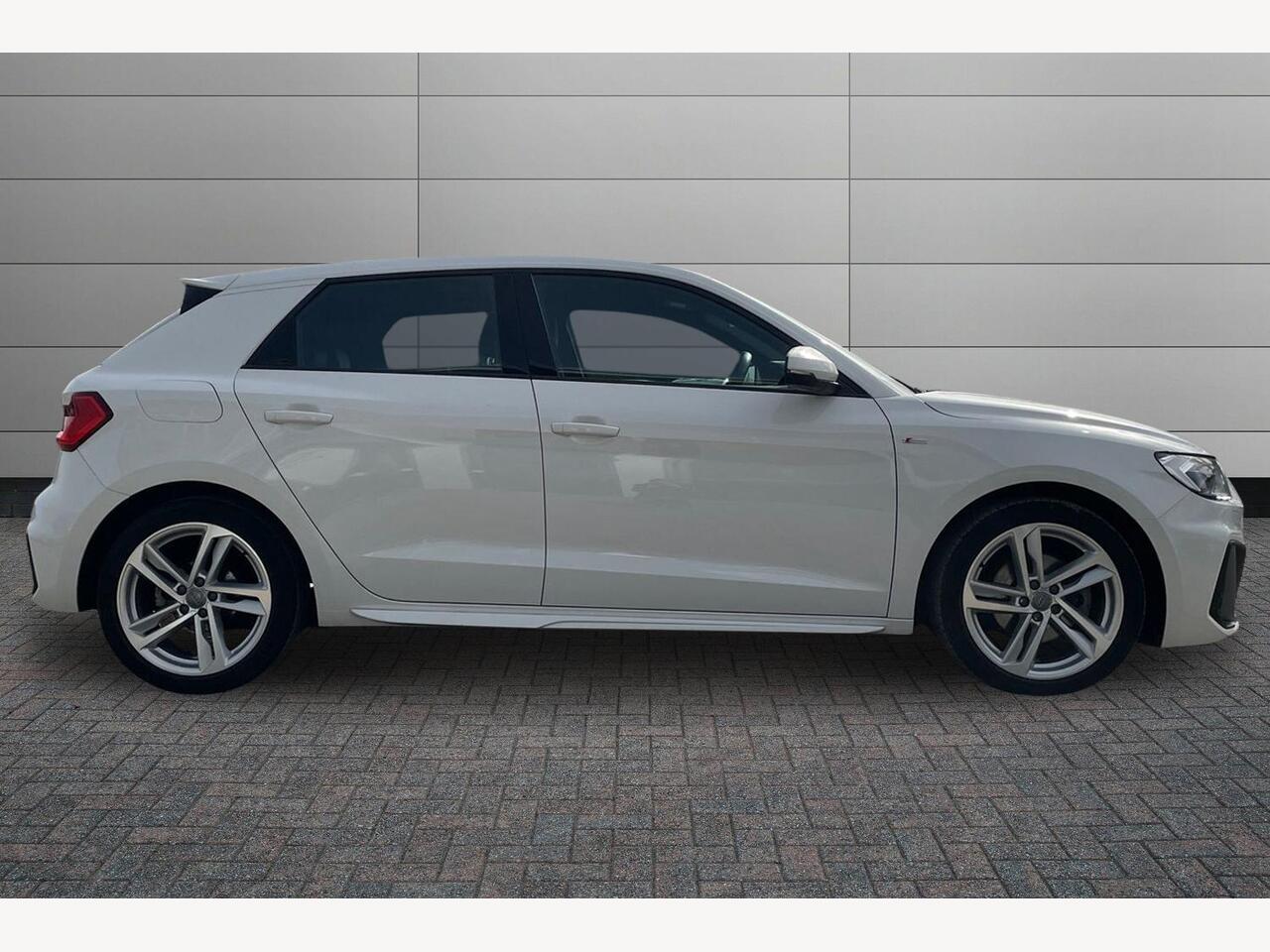 Used Audi A1 2019 for sale - 77770906: Photo 4