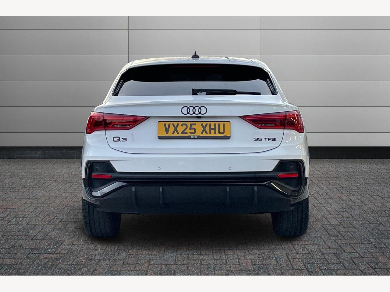 Used Audi Q3 2025 for sale - 77132901: Photo 12