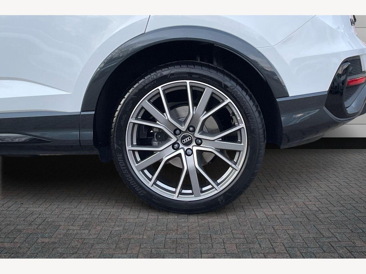 Used Audi Q3 2025 for sale - 77132901: Photo 6
