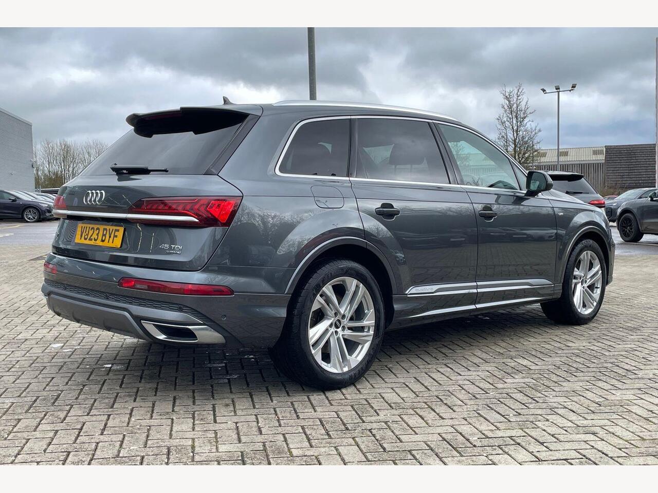 Used Audi Q7 2023 for sale - 77972312: Photo 19
