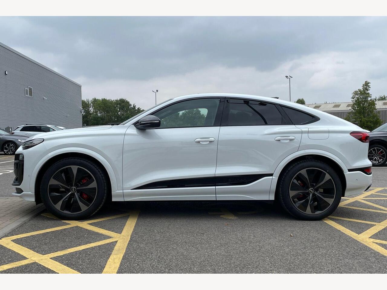 Used Audi Q6 e-tron 2025 for sale - 76679222: Photo 16