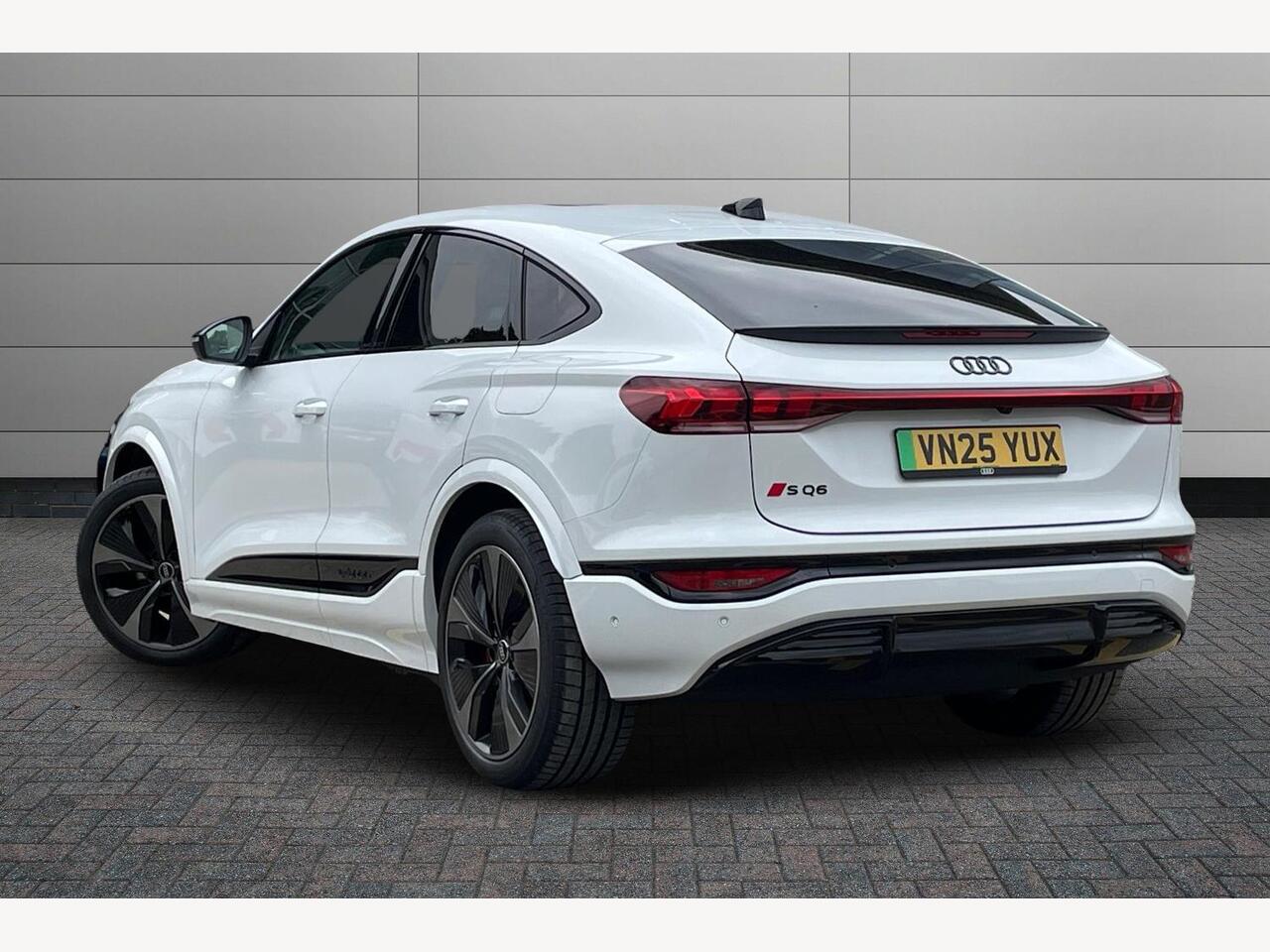 Used Audi Q6 e-tron 2025 for sale - 76679222: Photo 3