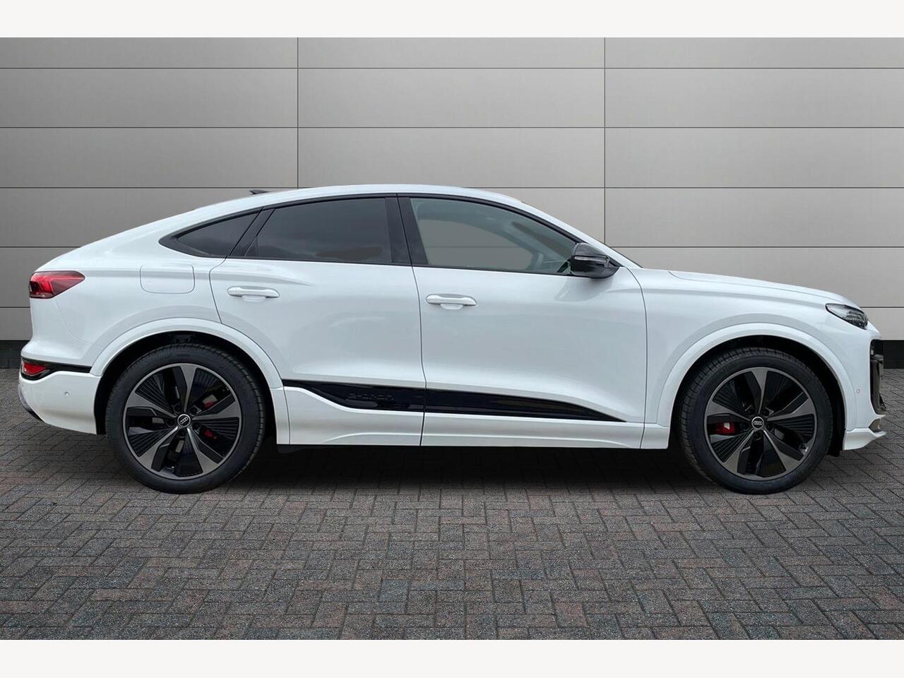 Used Audi Q6 e-tron 2025 for sale - 76679222: Photo 4