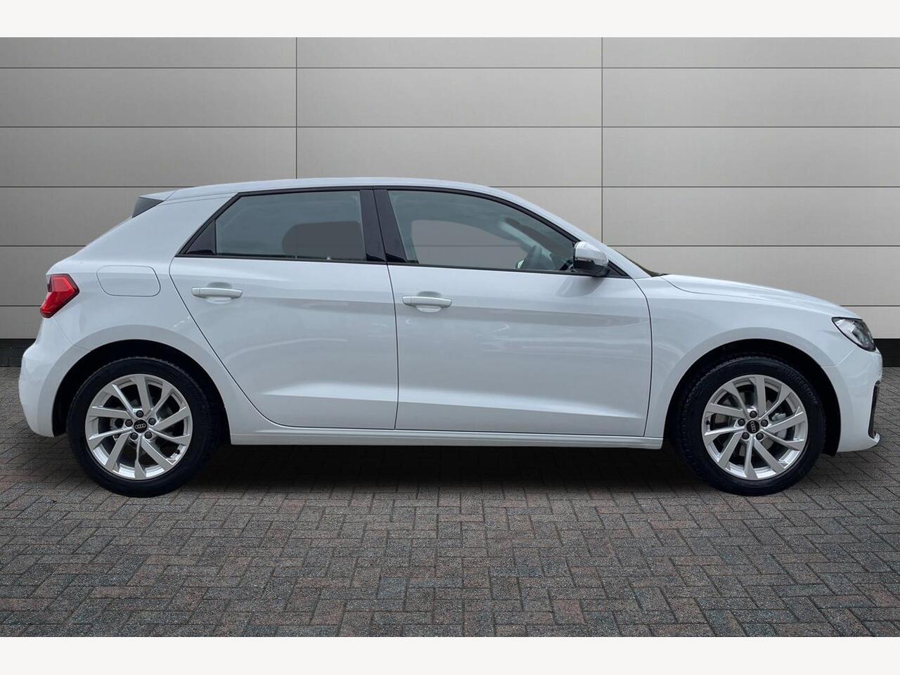 Used Audi A1 2025 for sale - 77542349: Photo 4