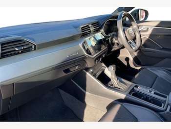 Used Audi Q3 2019 for sale - 76673895: Photo