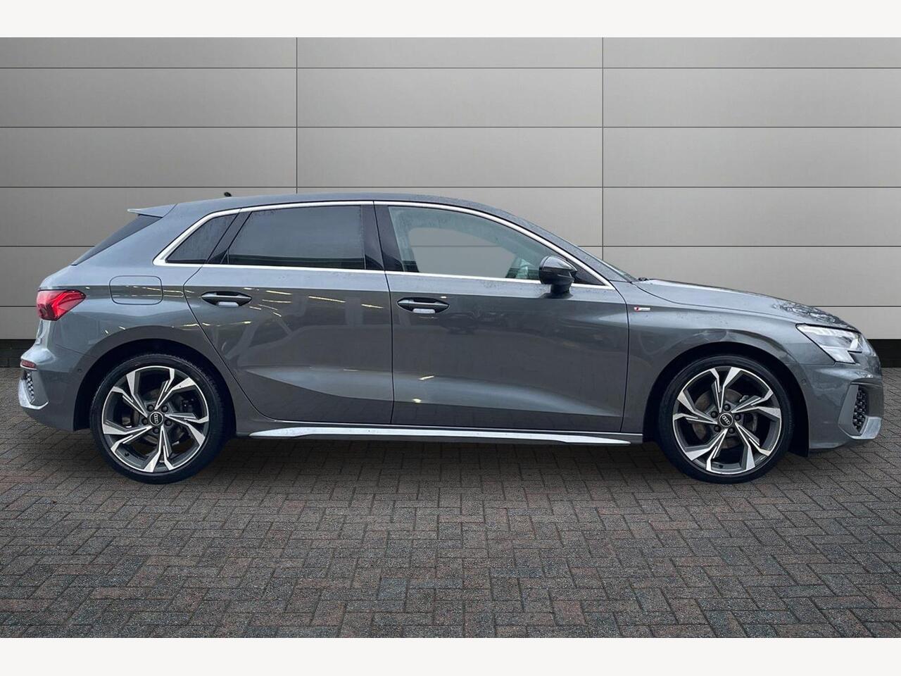 Used Audi A3 2022 for sale - 76772879: Photo 4